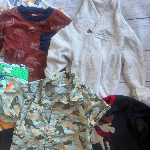 2T/3T Bundle - Picture 1 of 6